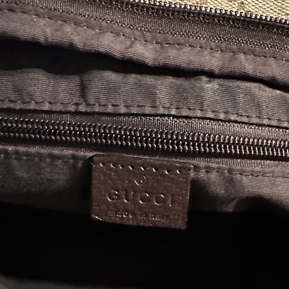 Vintage Gucci GG Sherry Tote - Picture 13 of 14